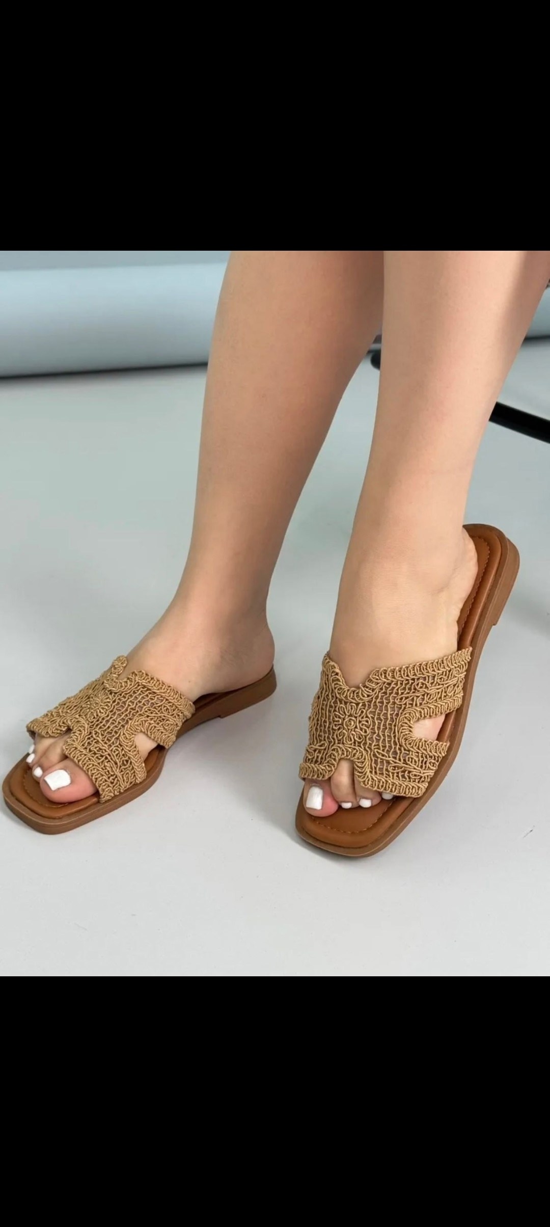 ,шлепанцы женские,модные шлепанцы,женские шлепки,босоножки шлепанцы