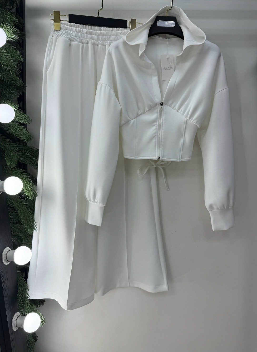 костюм белый,женский костюм,костюм с брюк,костюм,костюм повседневный спортивный