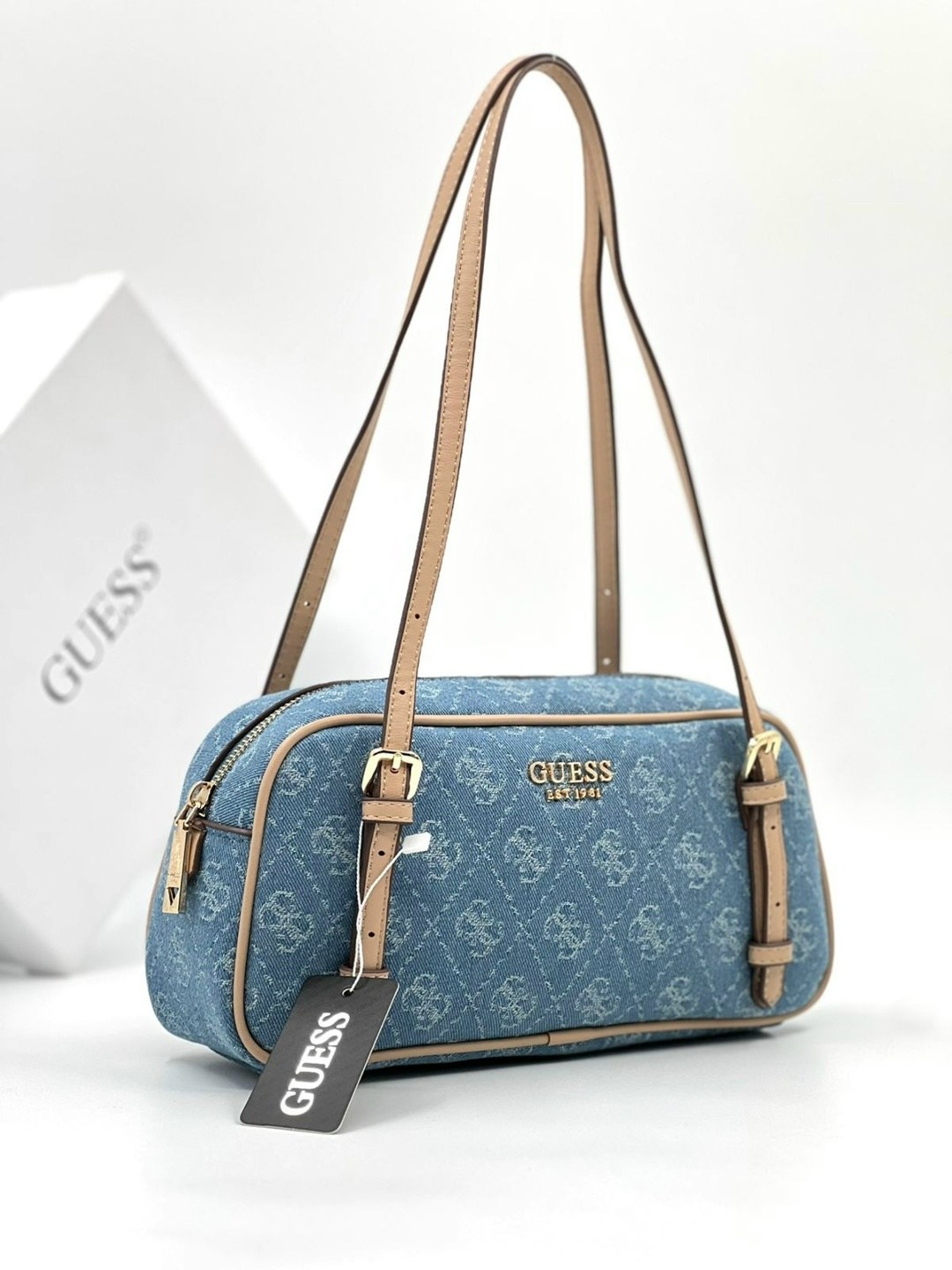 женская сумка guess,сумка guess,сумка джинсовая guess цвет голубой,сумка джинсовая guess cerelia mini shoulder satchel,джинсовая сумка guess