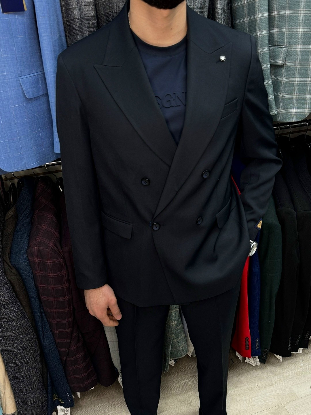 двубортный костюм,костюм классический,мужской двубортный костюм,костюм деловой,мужской костюм двойка