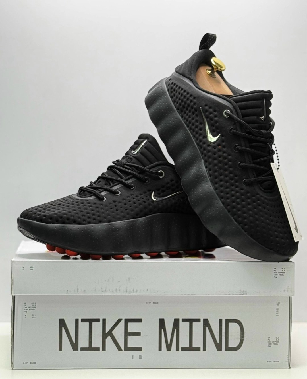 кроссовки,кроссовки nike,kроссовки спортивные,спортивный ,кроссовки черные