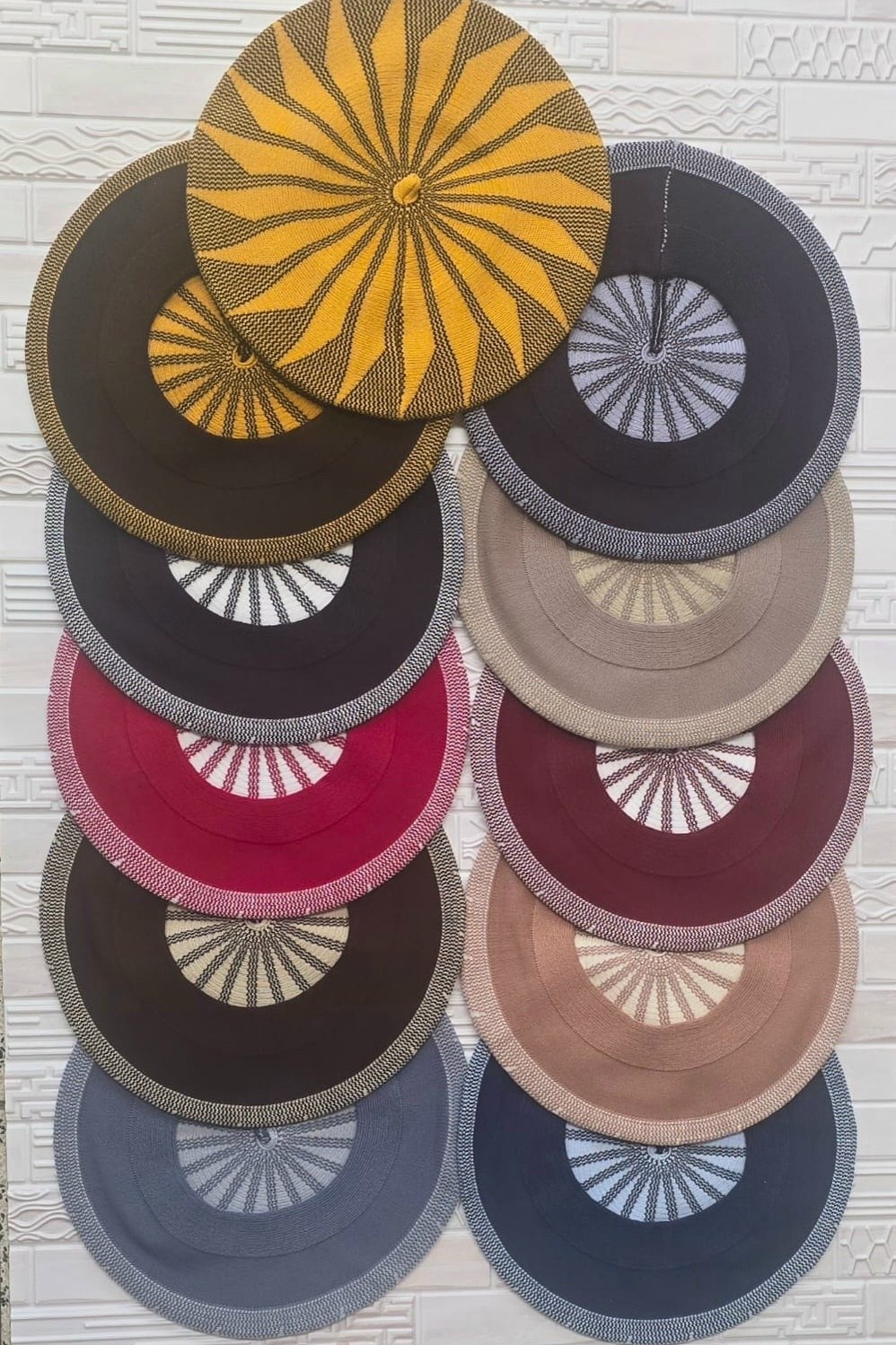 салфетка круглая,салфетка,салфетка плетёная,круглый коврик,головной убор