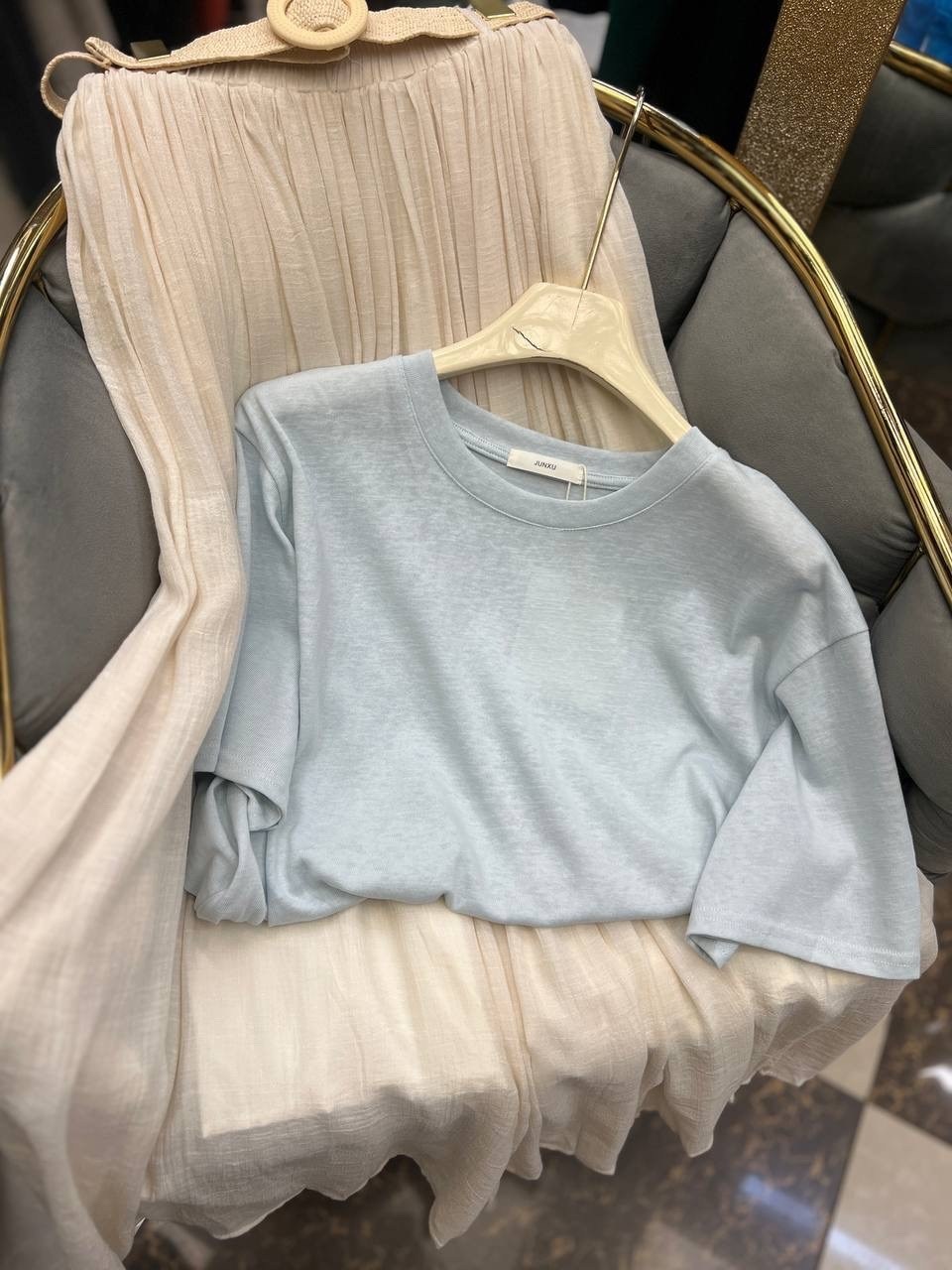 женская белая футболка,женская футболка,блуза,футболка,летняя кофта