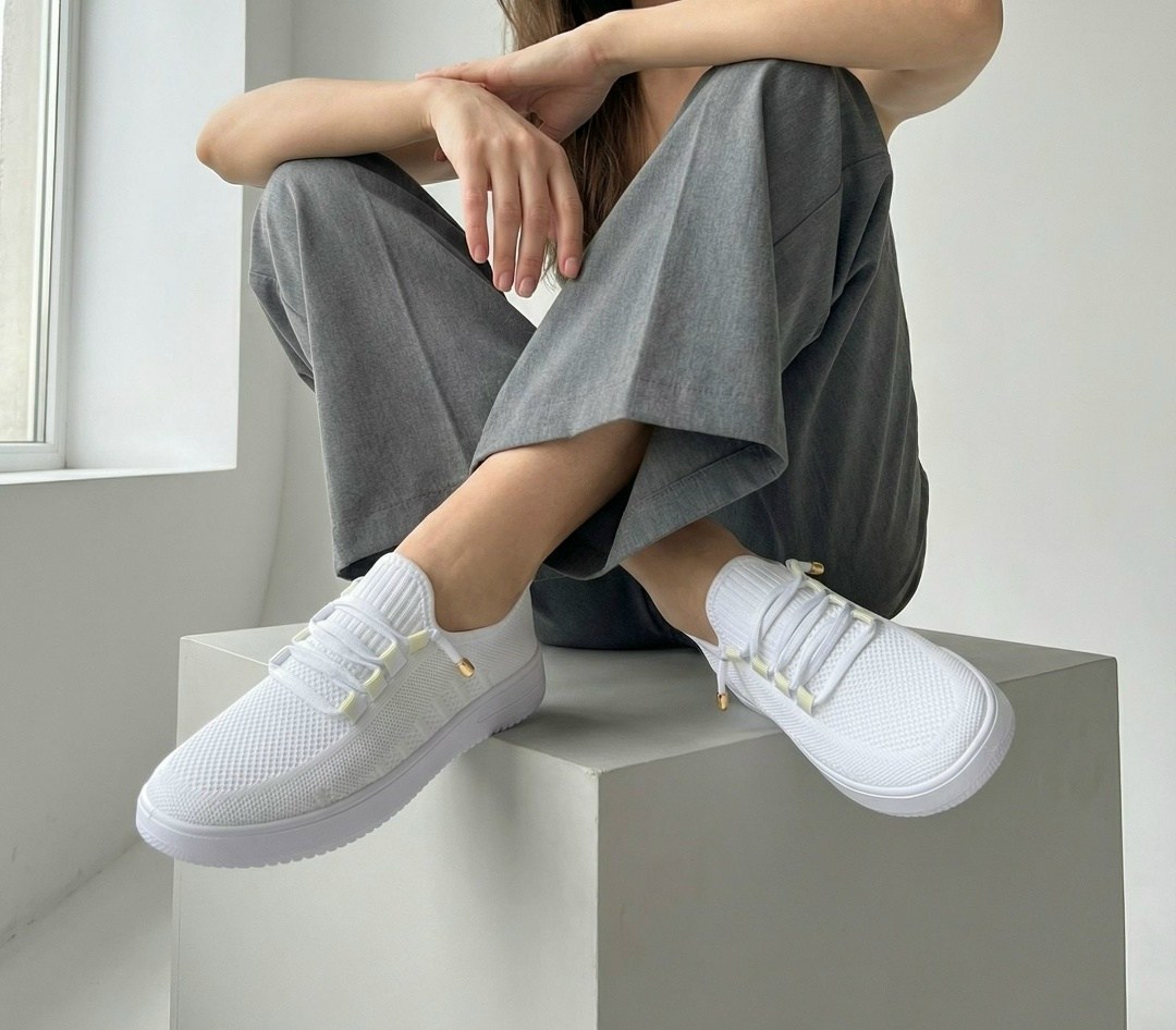 ,кроссовки женскиe,спортивная ,кроссовки белая,кроссовки женские белые