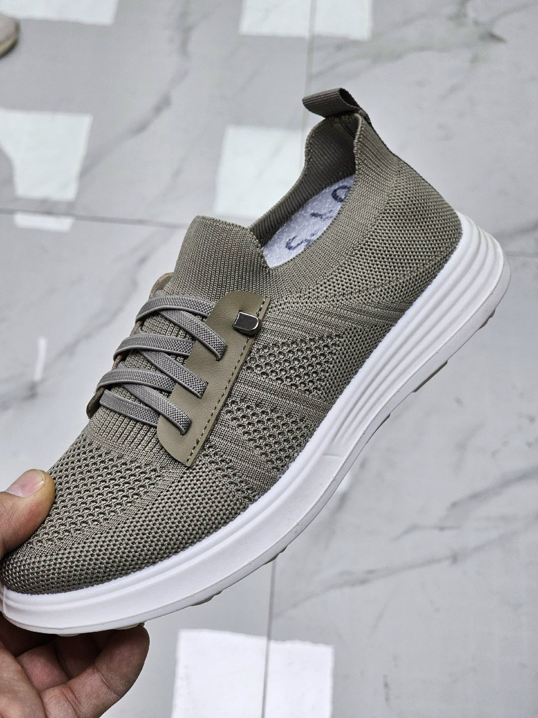 ,повседневные кроссовки,повседневная ,кроссовки удобные,кроссовки повседневная