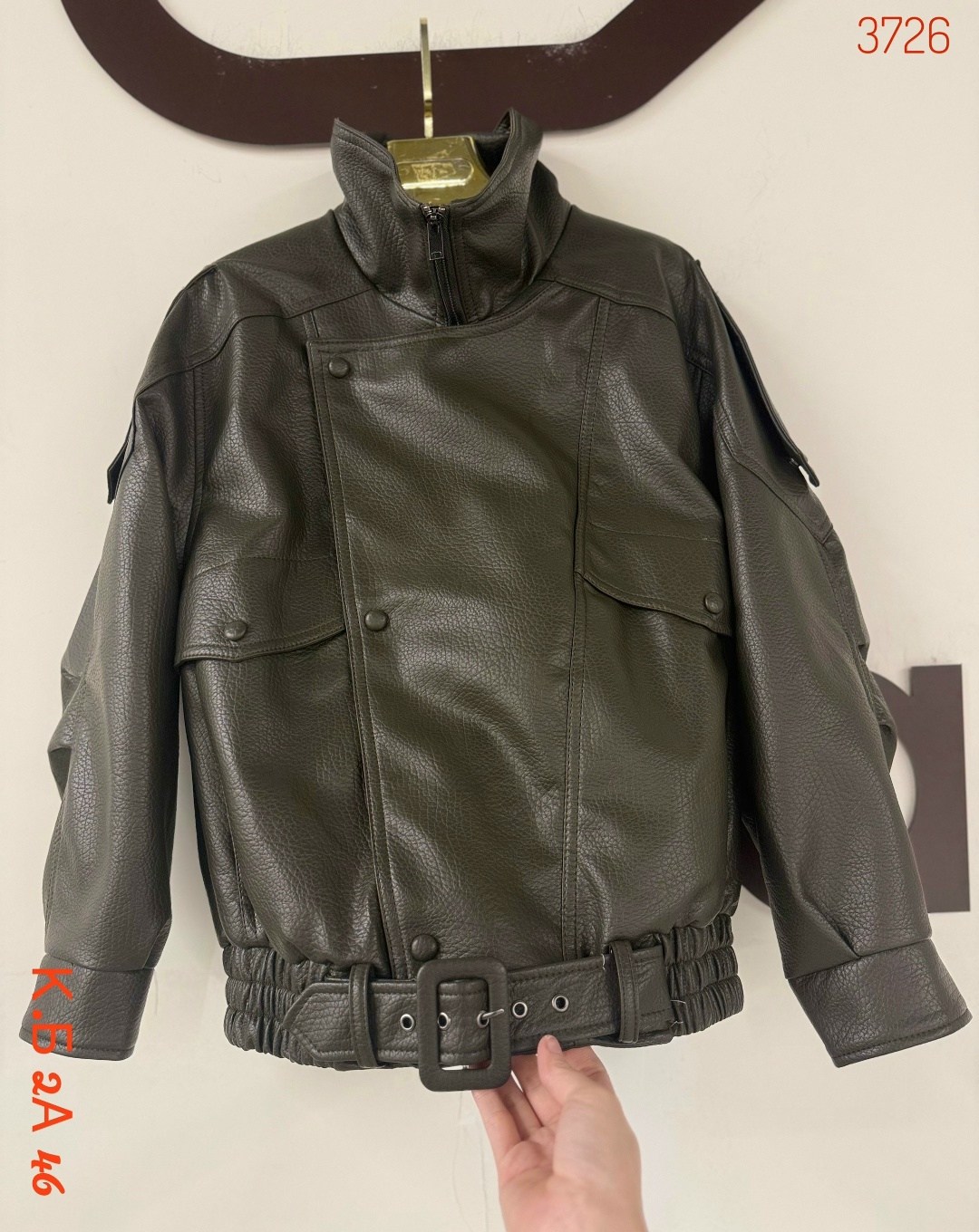 кожаная куртка,куртка из экокожи,куртка бомбер,куртка женская,куртка из искусственной кожи женская