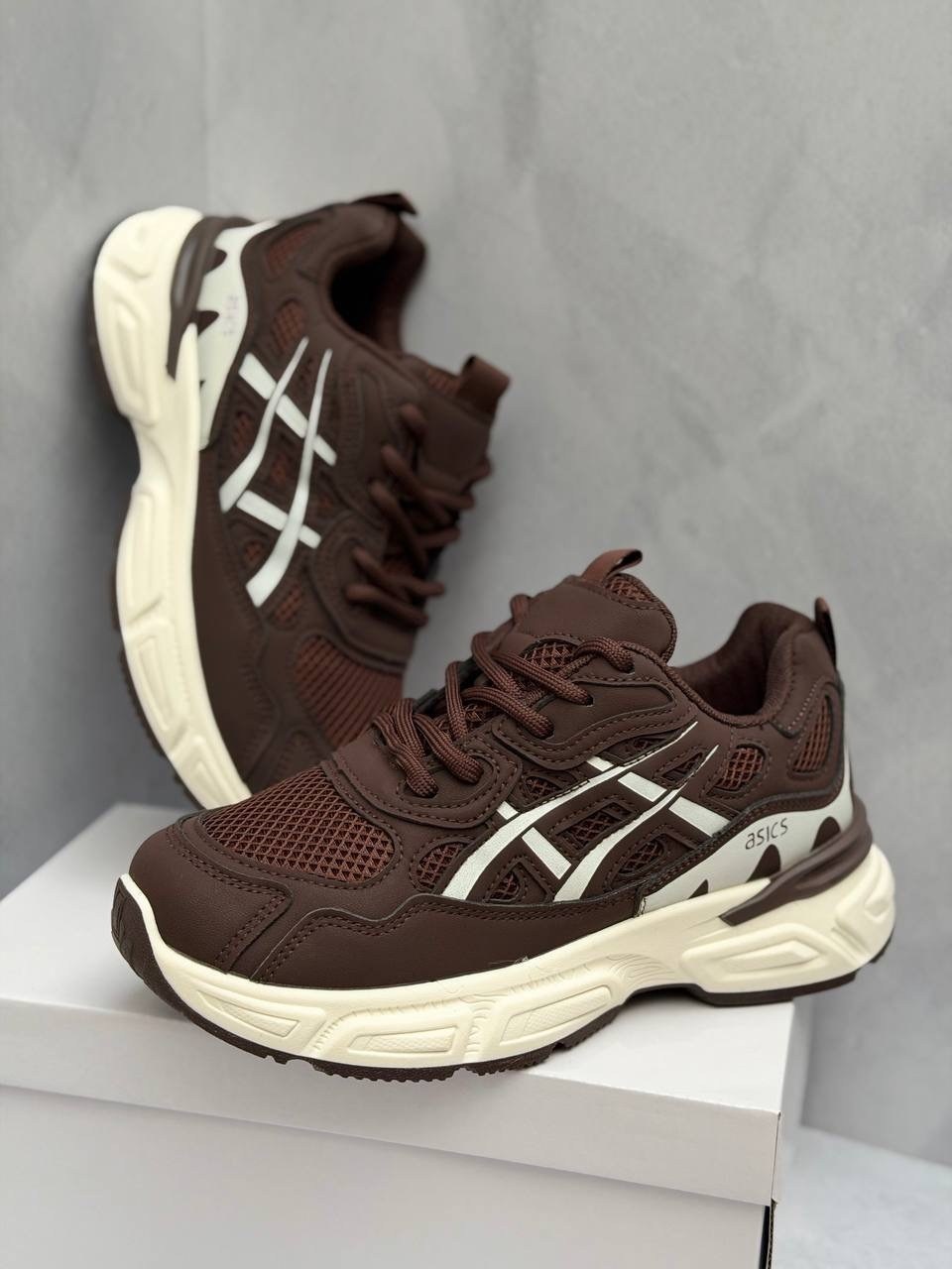 кроссовки "asics",мужские кроссовки asics,кроссовки asics gel,кроссовки asics gel-nyc,кроссовки asics gel-preleus brown