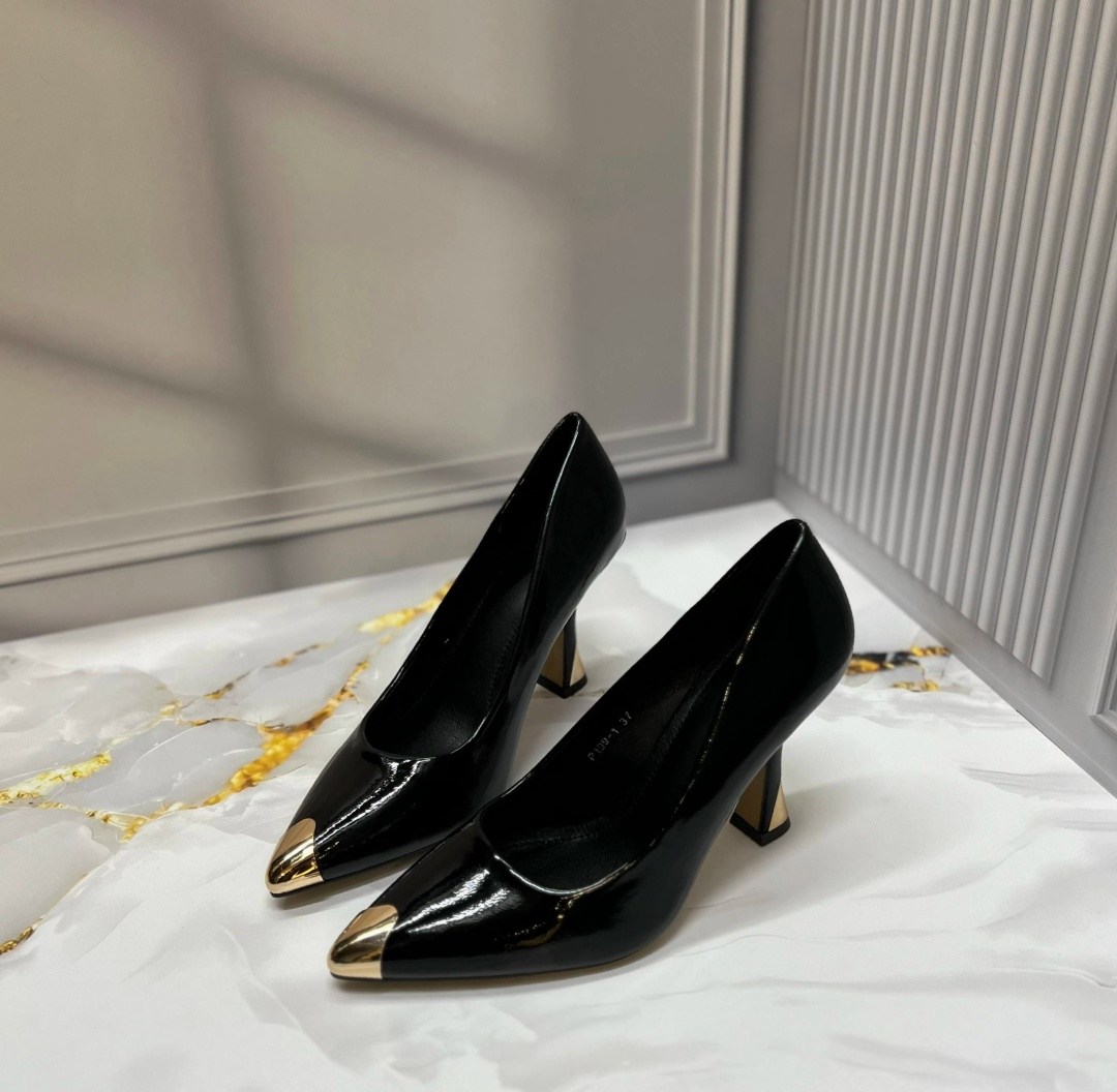 ,туфли yves saint laurent,туфли с металлическим каблуком,женские туфли,туфли