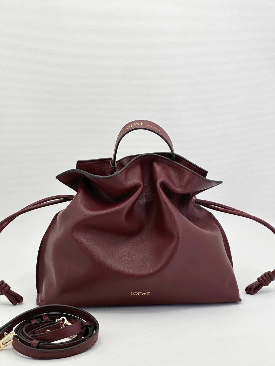 сумка loewe,женская сумка loewe,сумка женская loewe натуральная кожа,сумка,loewe сумка на плечо мешок