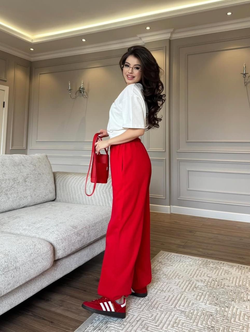 футболки женская оверсайз,футболка свободного кроя,стиль футболка,костюм женский