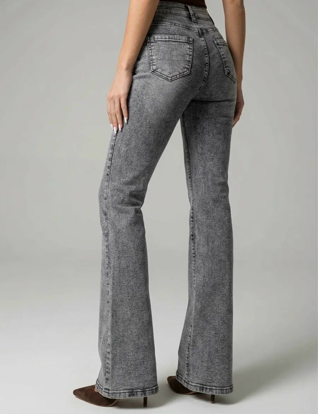 женские джинсы клеш,женские джинсы,мода модная,стиль одежды