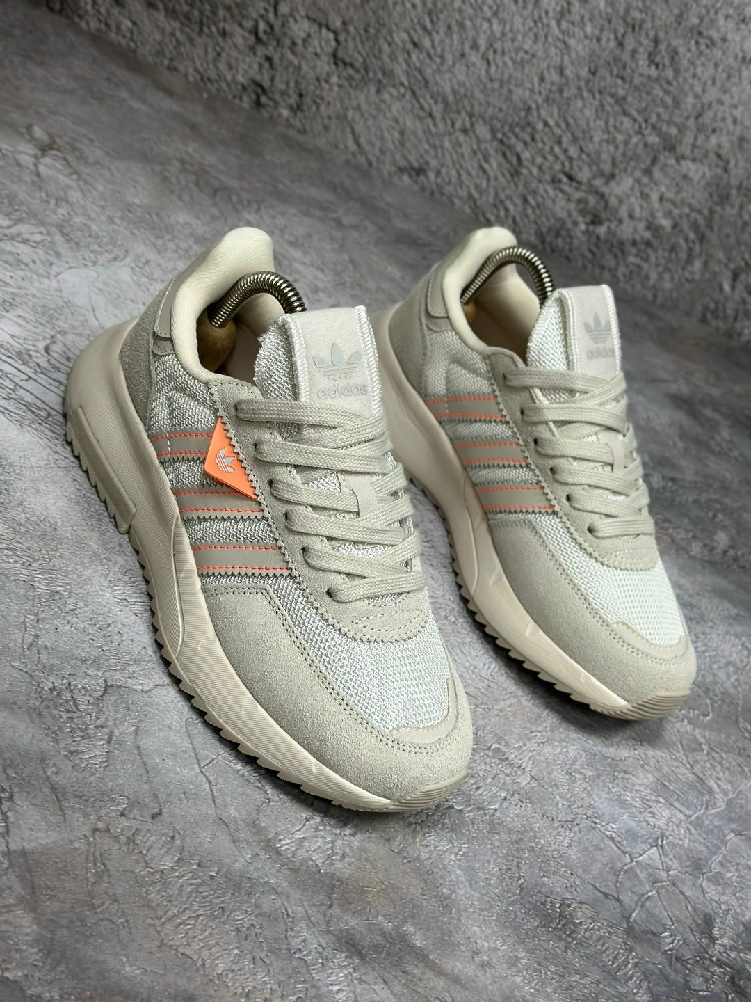 кроссовки женские adidas,кроссовки adidas,кроссовки adidas retropy,кроссовки adidas retropy e 5,кроссовки мужские adidas