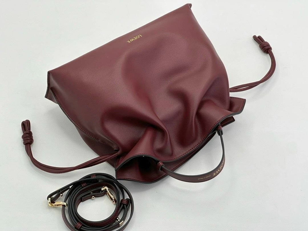 сумка loewe,сумка,loewe flamenco сумка,loewe сумка на плечо,женская сумочка