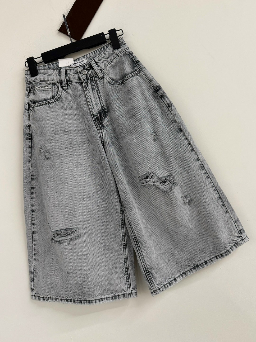 шорты джинсовые женские,шорты бермуды джинсовые,шорты удлиненные джинсовые,шорты джинсовыe,шорты бриджи джинсовые