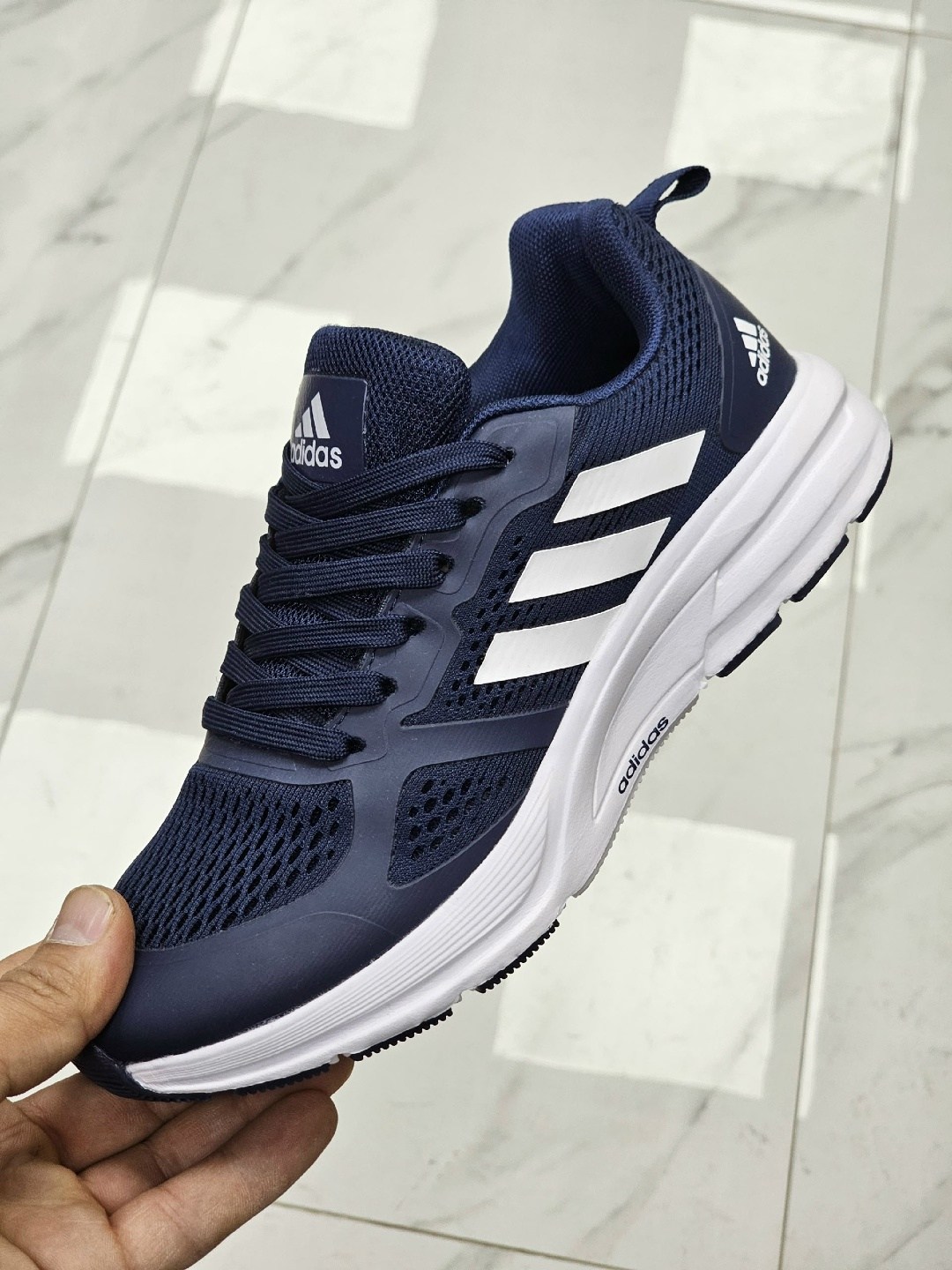 кроссовки адидас мужские белые летние,кроссовки adidas,кроссовки адидас артикул вв5428,кроссовки мужские adidas,кроссовки мужские женские adidas