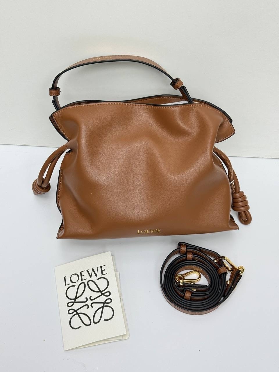 сумка loewe,сумка,loewe flamenco сумка,loewe сумка на плечо,женская сумочка