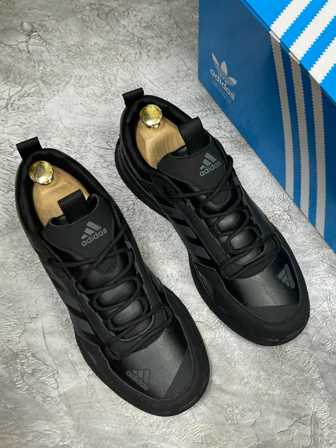 кроссовки adidas мужские,кроссовки adidas,кроссовки зимние adidas,кроссовки зимние adidas daroga,кроссовка мужской