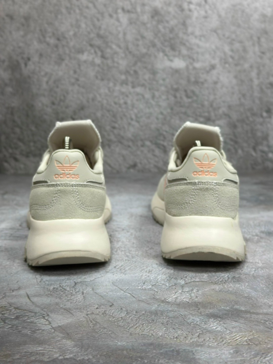 кроссовки женские adidas,кроссовки adidas,кроссовки adidas retropy,кроссовки adidas retropy e 5,кроссовки мужские adidas