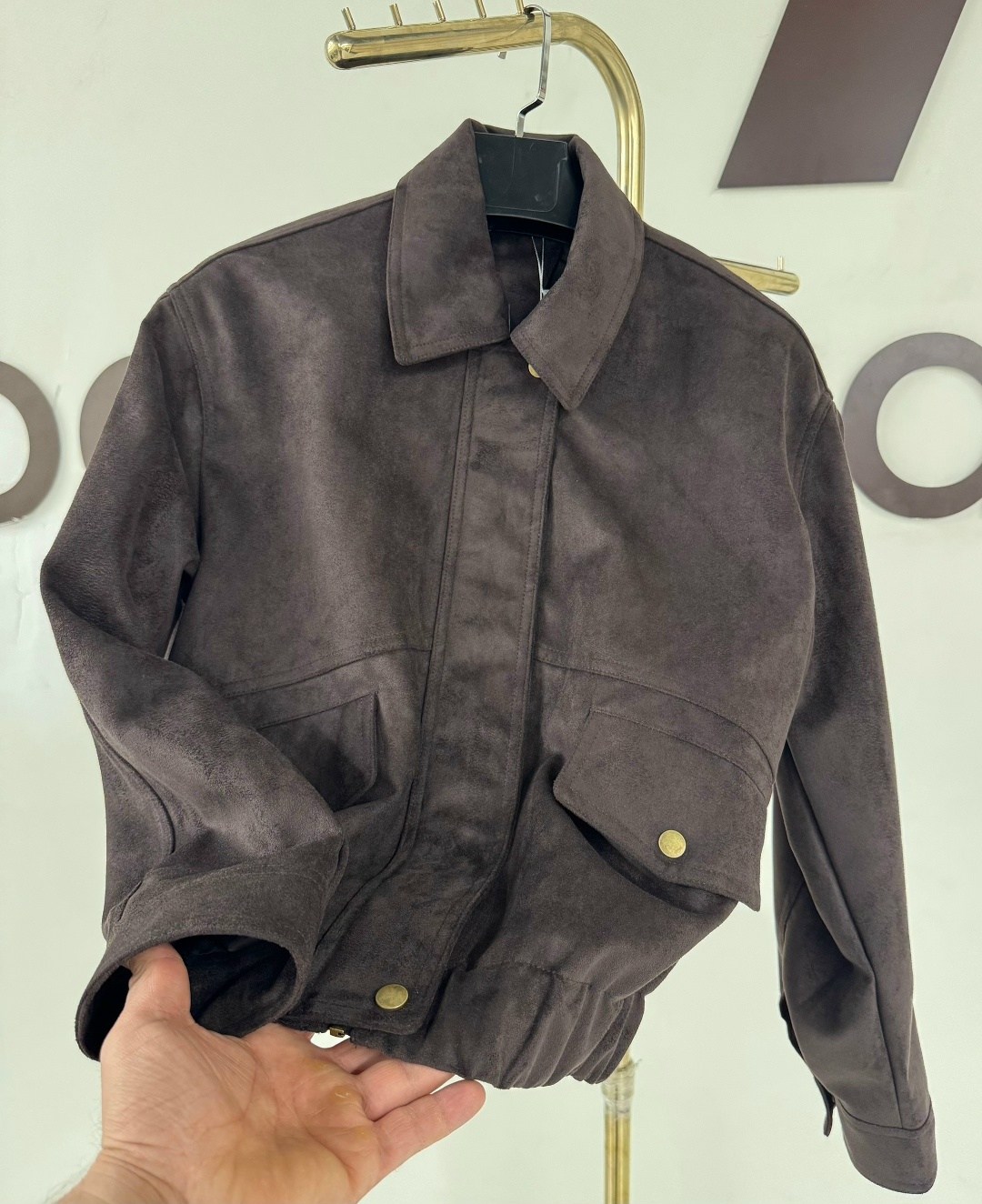 замшевая куртка,бомбер укороченный оверсайз замшевый куртка рабочего тренд saint shine,куртка бомбер,бомбер замши,куртка-бомбер утепленная с замшевой фактурой befree