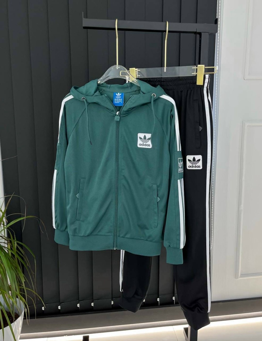 костюм спортивный adidas,спортивный костюм адидас,спортивный костюм adidas мужской,костюм адидас,спортивный костюм adidas originals