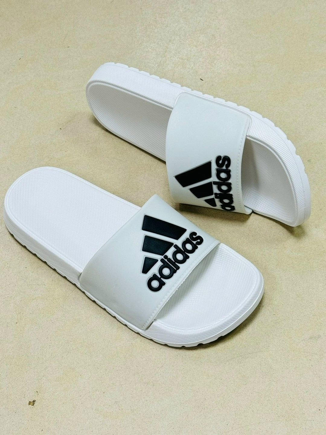 ,вьетнамки адидас,шлепанцы adidas,adidas originals adilette,шлепанцы женские