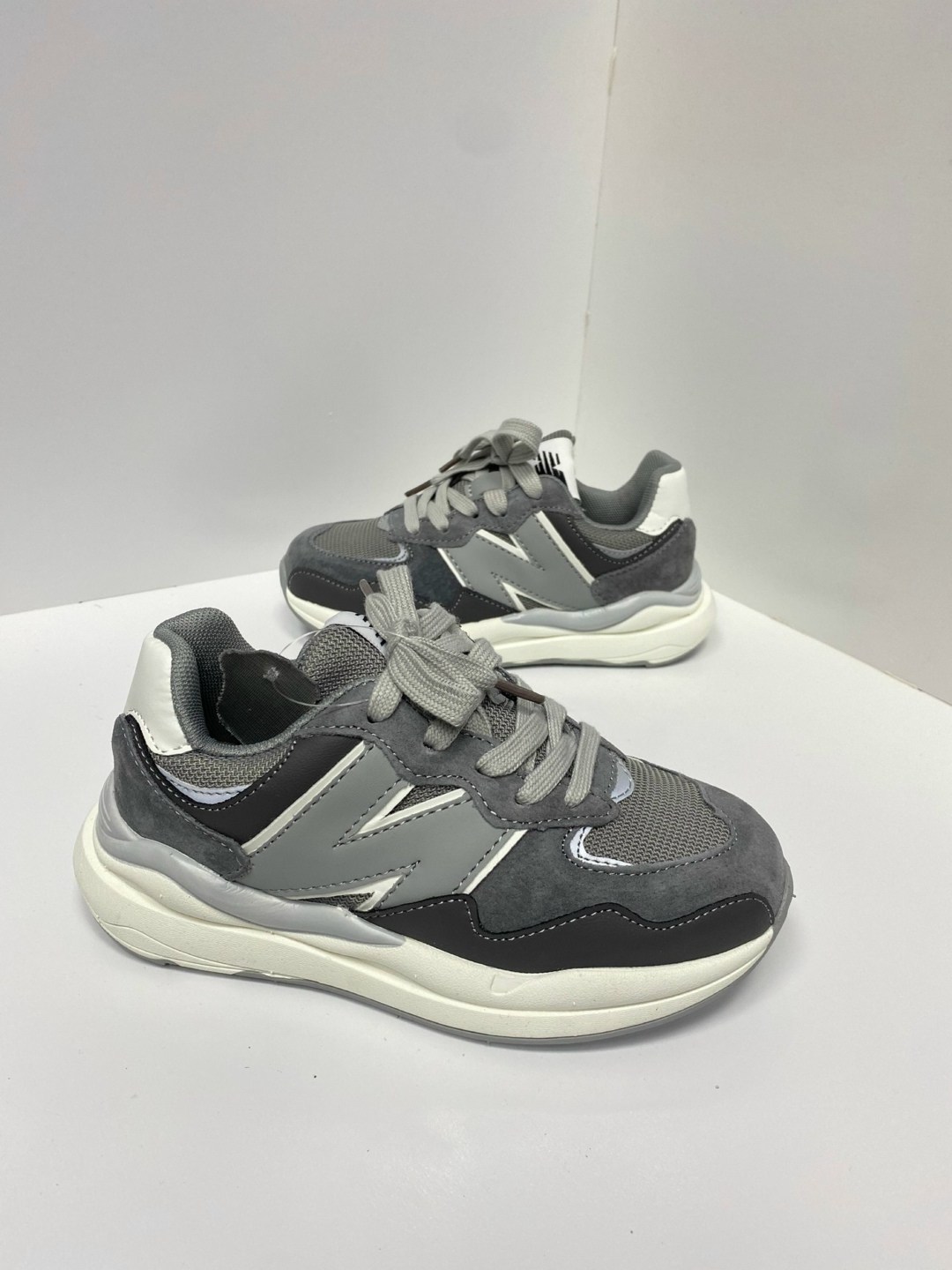 кроссовки new balance,кроссовки,new balance кроссовки женские,кроссовки new balance 2002 r,кроссовки женскиe