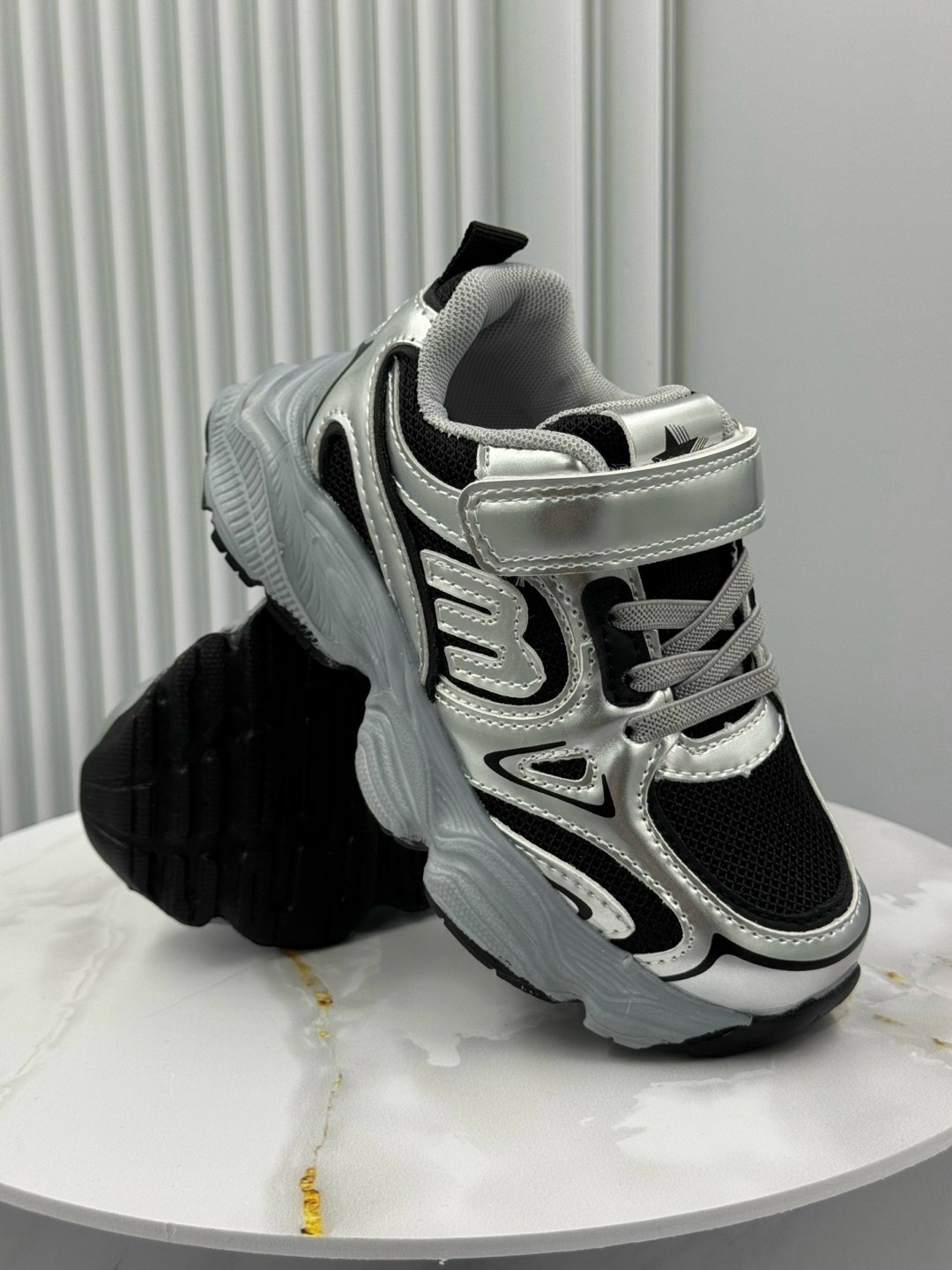 детские кроссовки,кроссовки женскиe,кроссовки,спортивная ,кроссовка