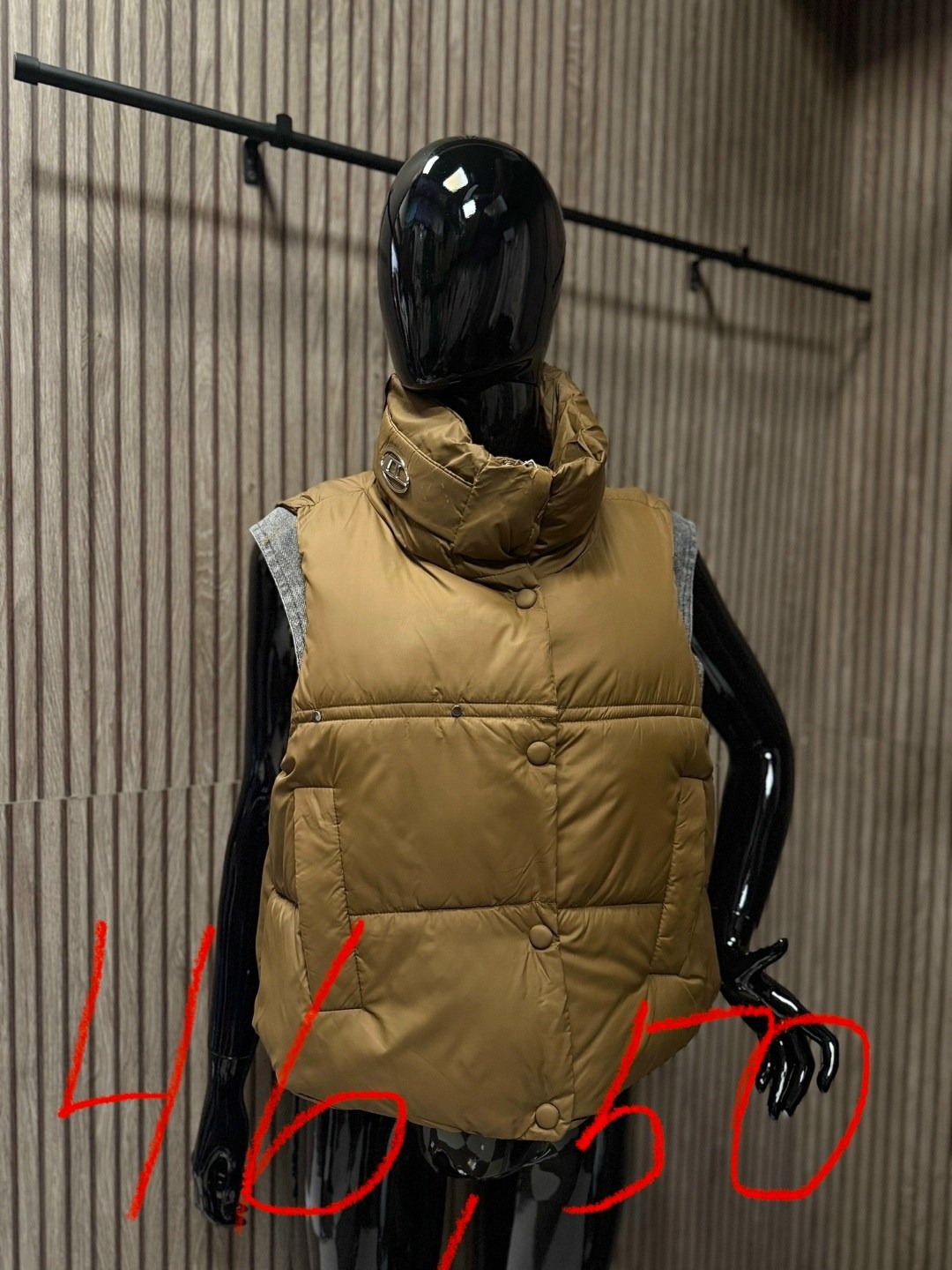 жилет burberry,жилетка барбери,двухсторонняя жилетка,утепленный жилет burberry,жилетка женская