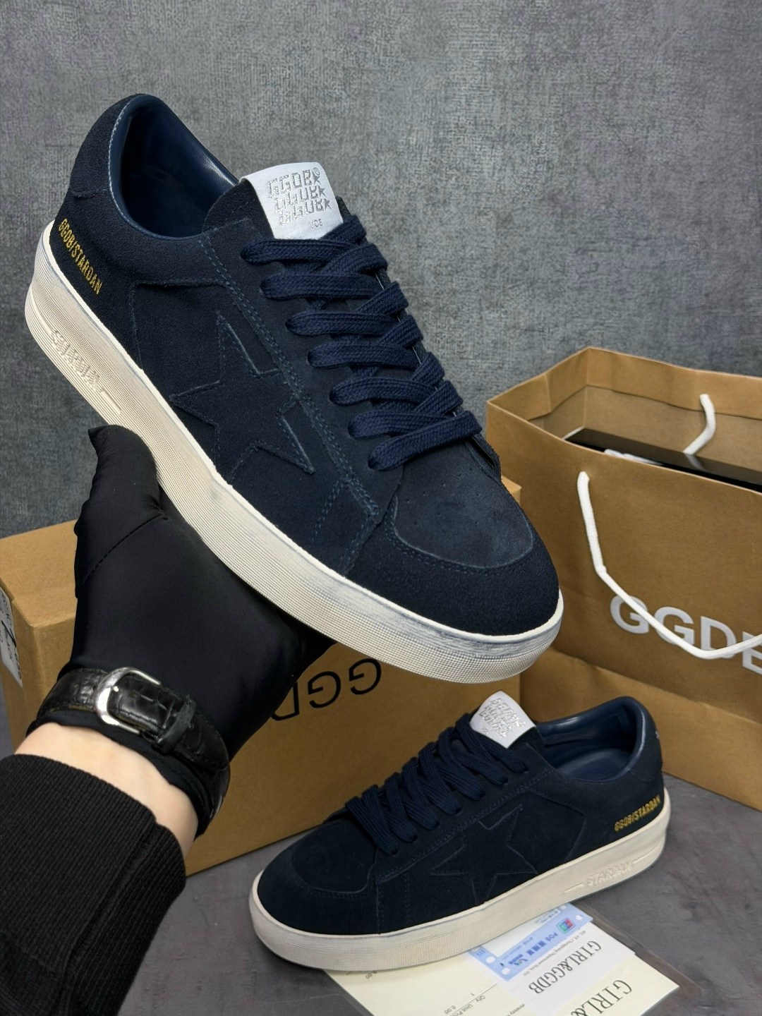 ,кеды замшевые,замшевые кроссовки,мужские кеды,кеды мужские замшевые