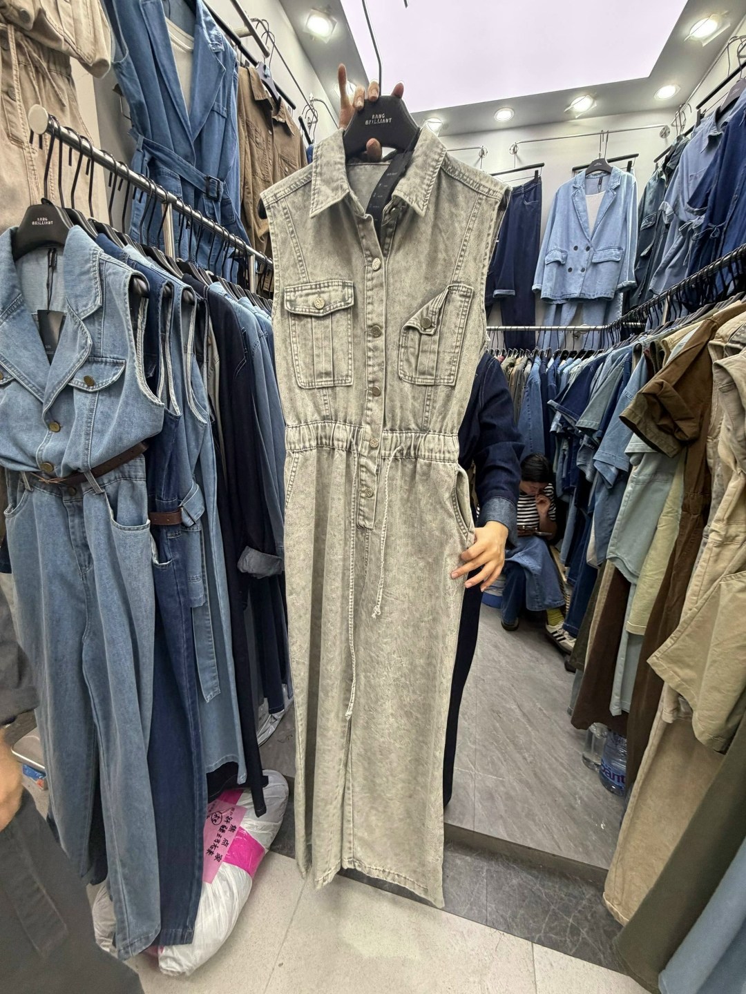 джинсовый комбинезон женский,джинсовые костюмы,джинсовые комбинезоны,джинсовые костюмы женские,костюм женский