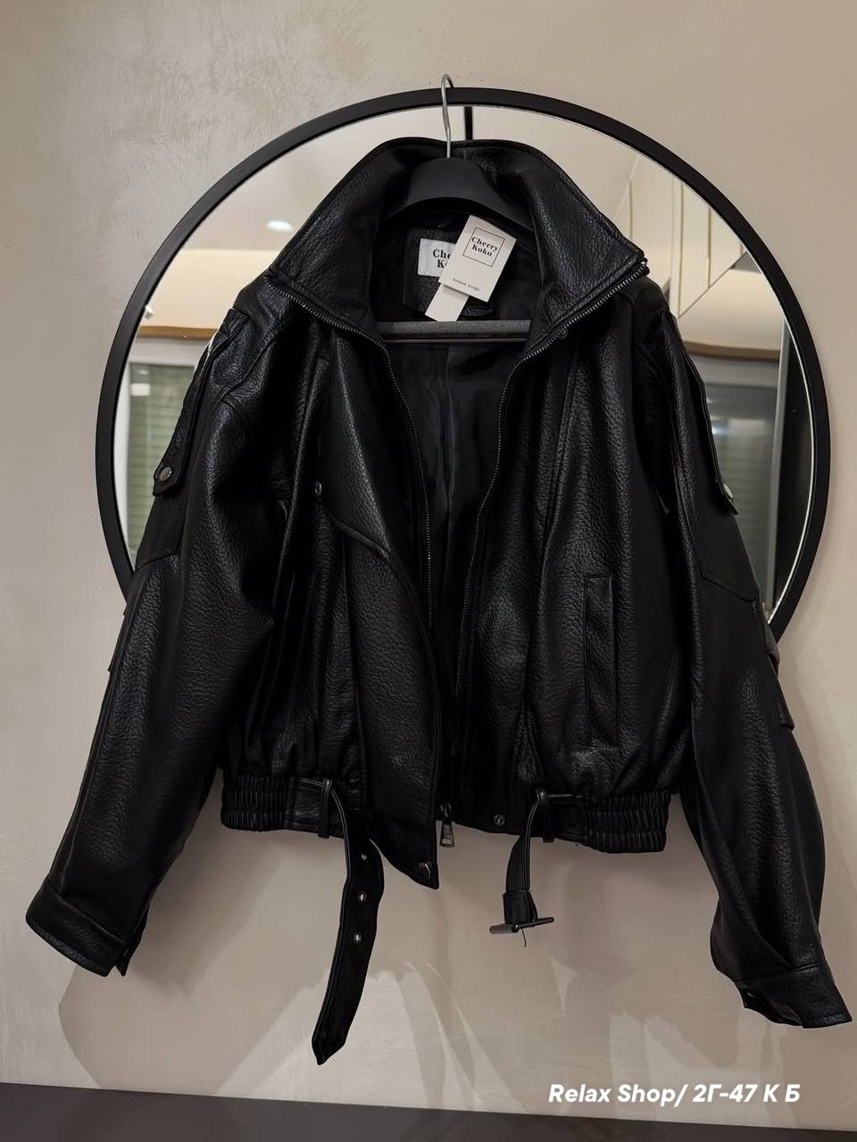 кожаная куртка,куртка-косуха из искусственной кожи оверсайз zarina,женская кожаная куртка,куртка косуха,куртка-косуха из искусственной кожи оверсайз