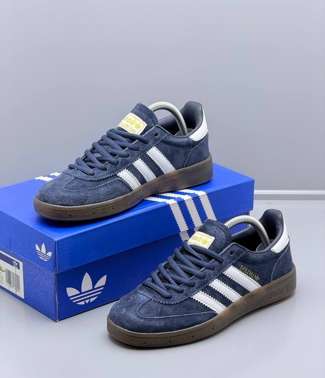 adidas originals handball spezial,adidas spezial handball,мужские кроссовки adidas handball spezial,кроссовки adidas spezial,кроссовки adidas handball spezial 'navy gum'