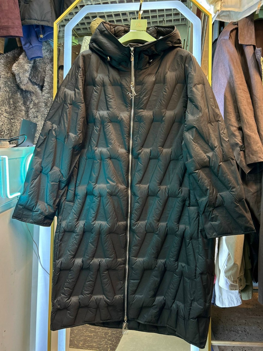 стеганое пальто с капюшоном marc o'polo,куртка женская,зимние куртки,пуховик удлиненный,женские пуховики