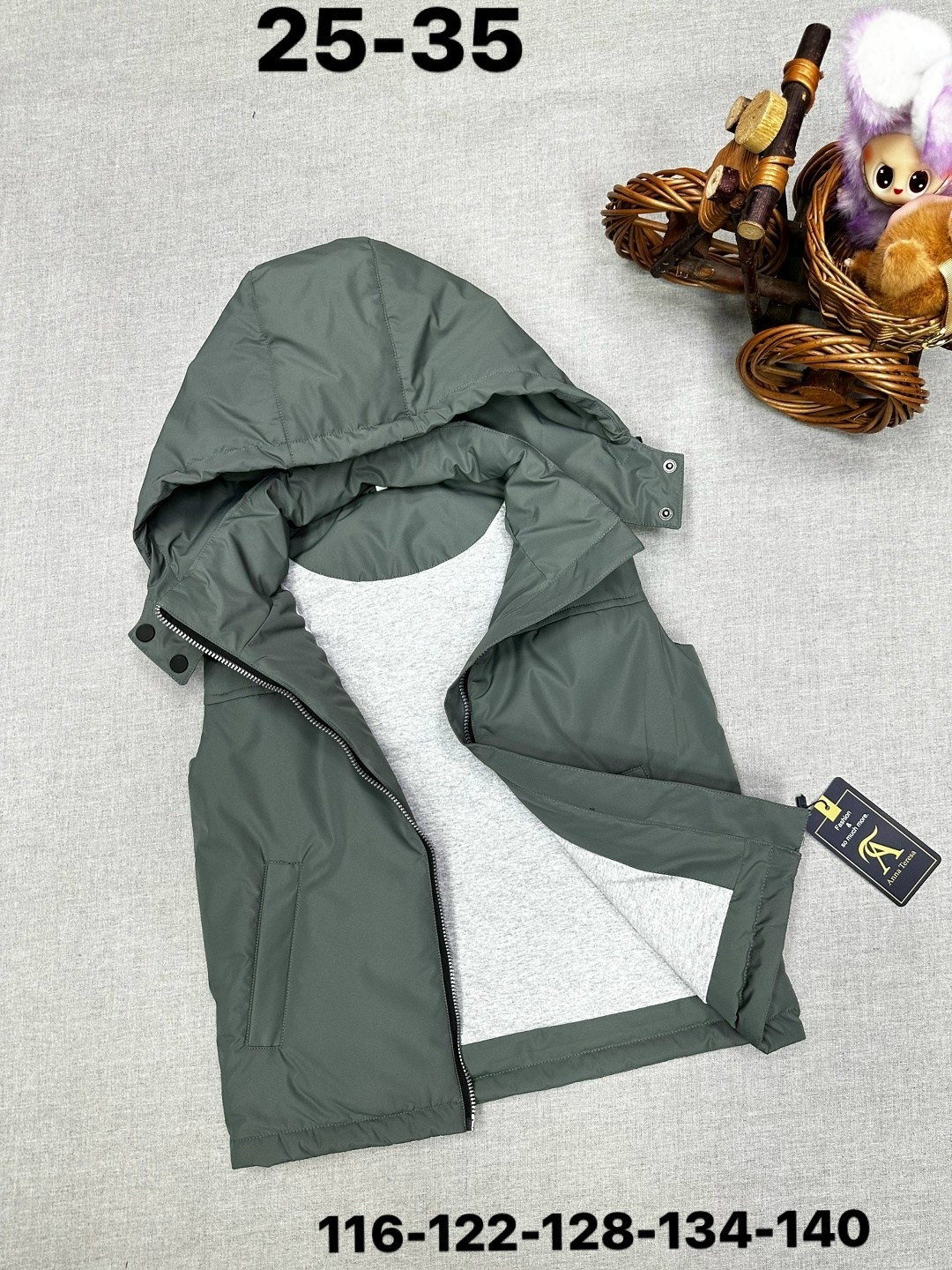 жилетка детская,детский жилет,жилетка безрукавка,жилет,жилетка