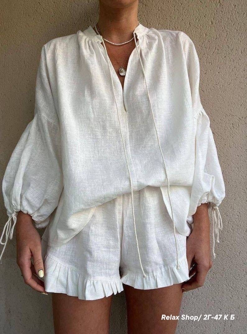 летний костюм из льна,льняной костюм,летние костюмы женские,блузка с завязками,льняной костюм с шортами