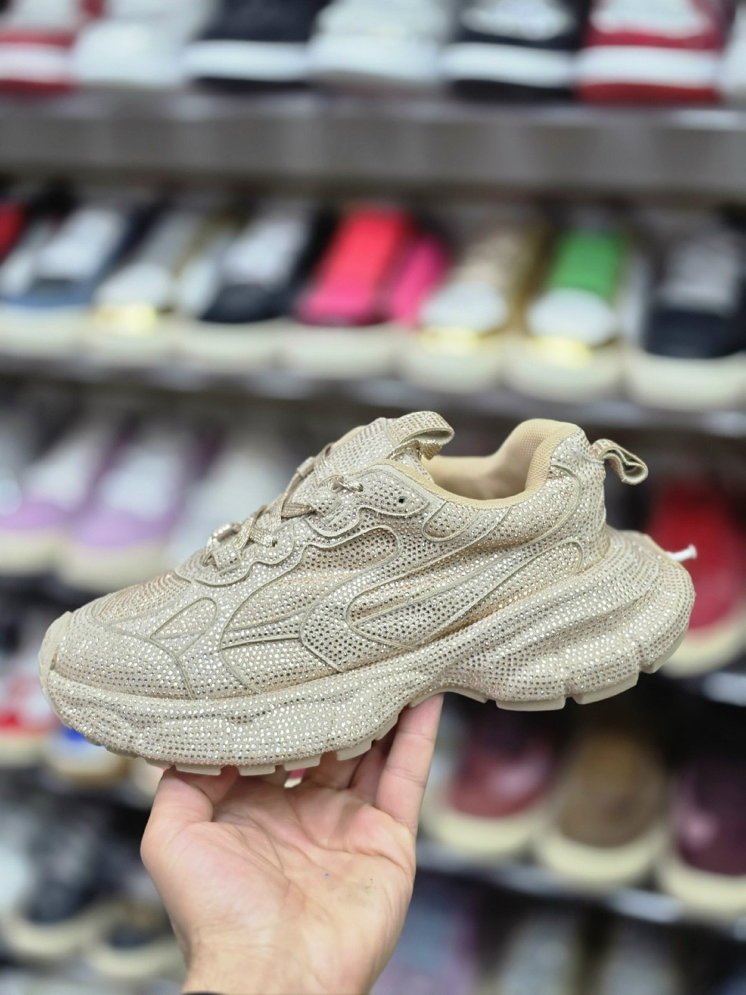 женские кроссовки,кроссовки balenciaga женские,кроссовки модные,кроссовки,кроссовки массивные