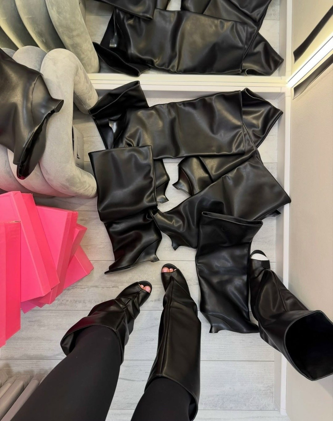 сапоги на каблуке,,высокие сапоги,длинные сапоги,женские сапоги