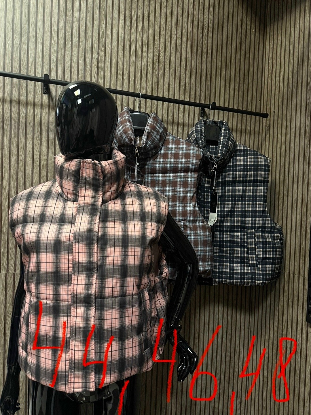 жилет burberry,жилетка барбери,двухсторонняя жилетка,утепленный жилет burberry,жилетка женская