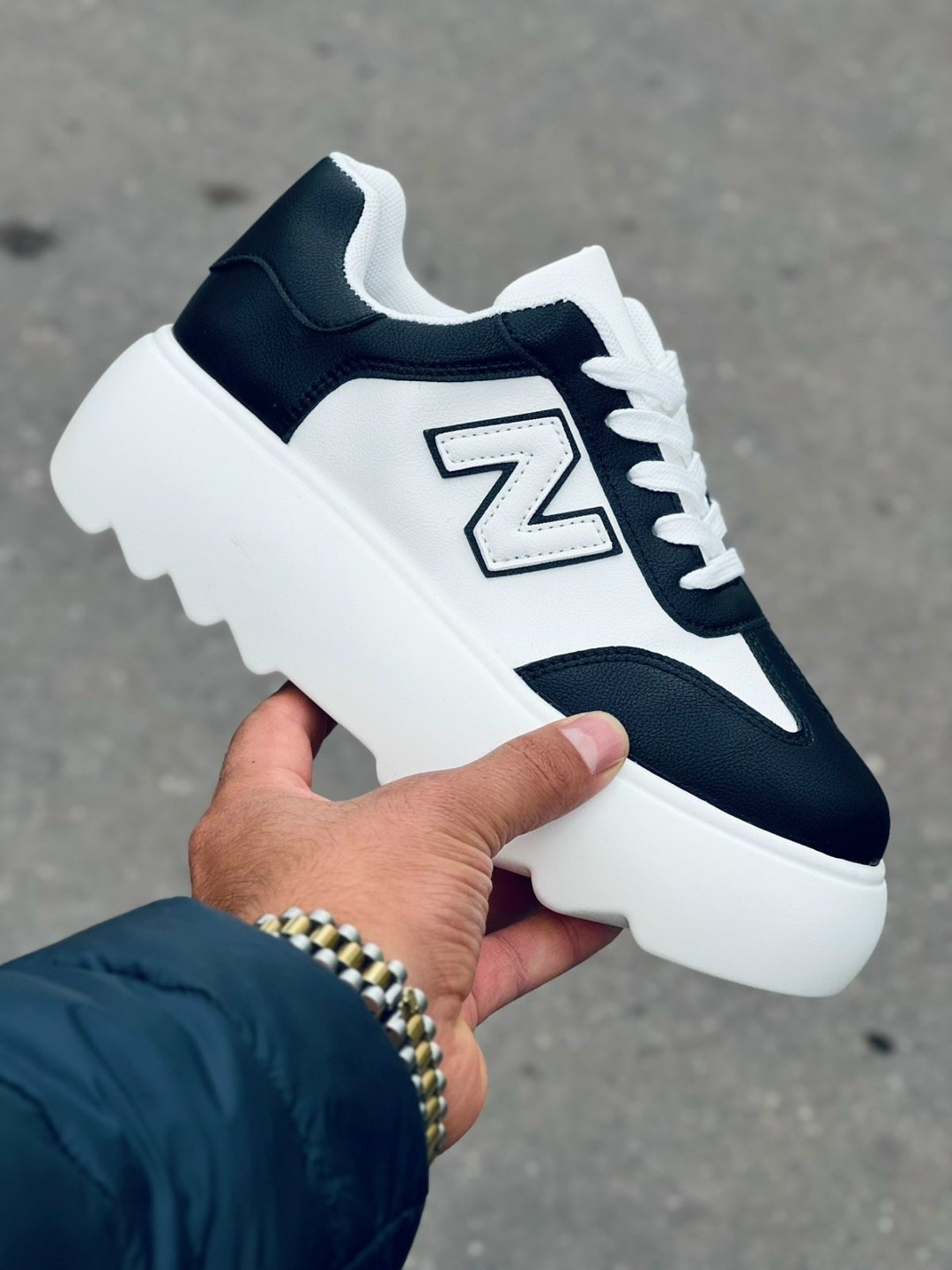 ,женские кроссовки,кроссовки ugg,спортивная , женская