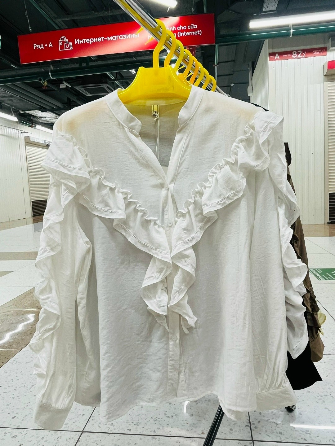 женская блузка,женская блуза,нарядная блузка с воланами,красные блузки,блузка