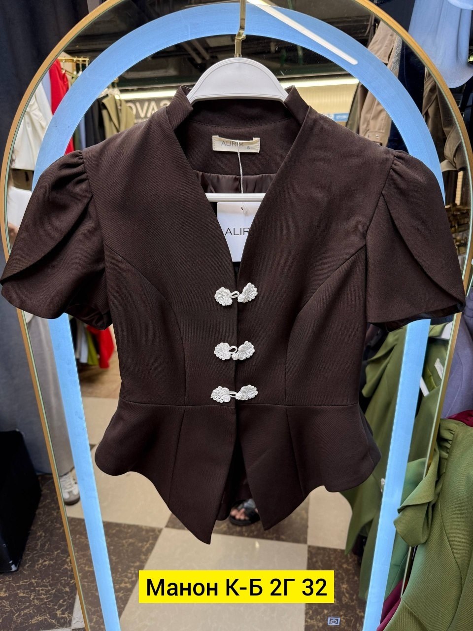 деловой костюм женский,женский пиджак,костюмы женские,розовый пиджак,