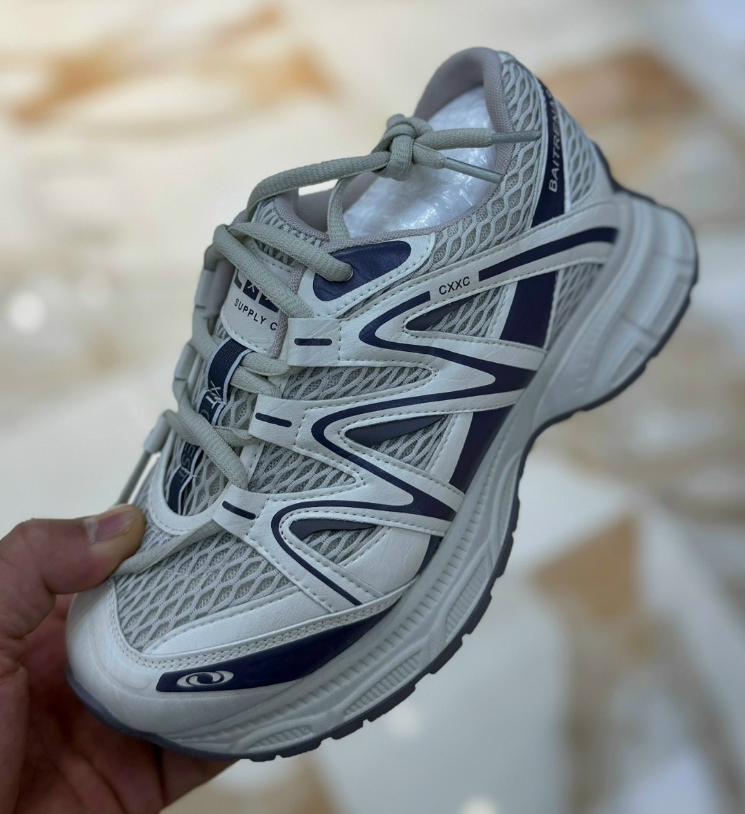 кроссовки,кроссовки закрытые,кроссовки женскиe,массивные кроссовки,детские кроссовки