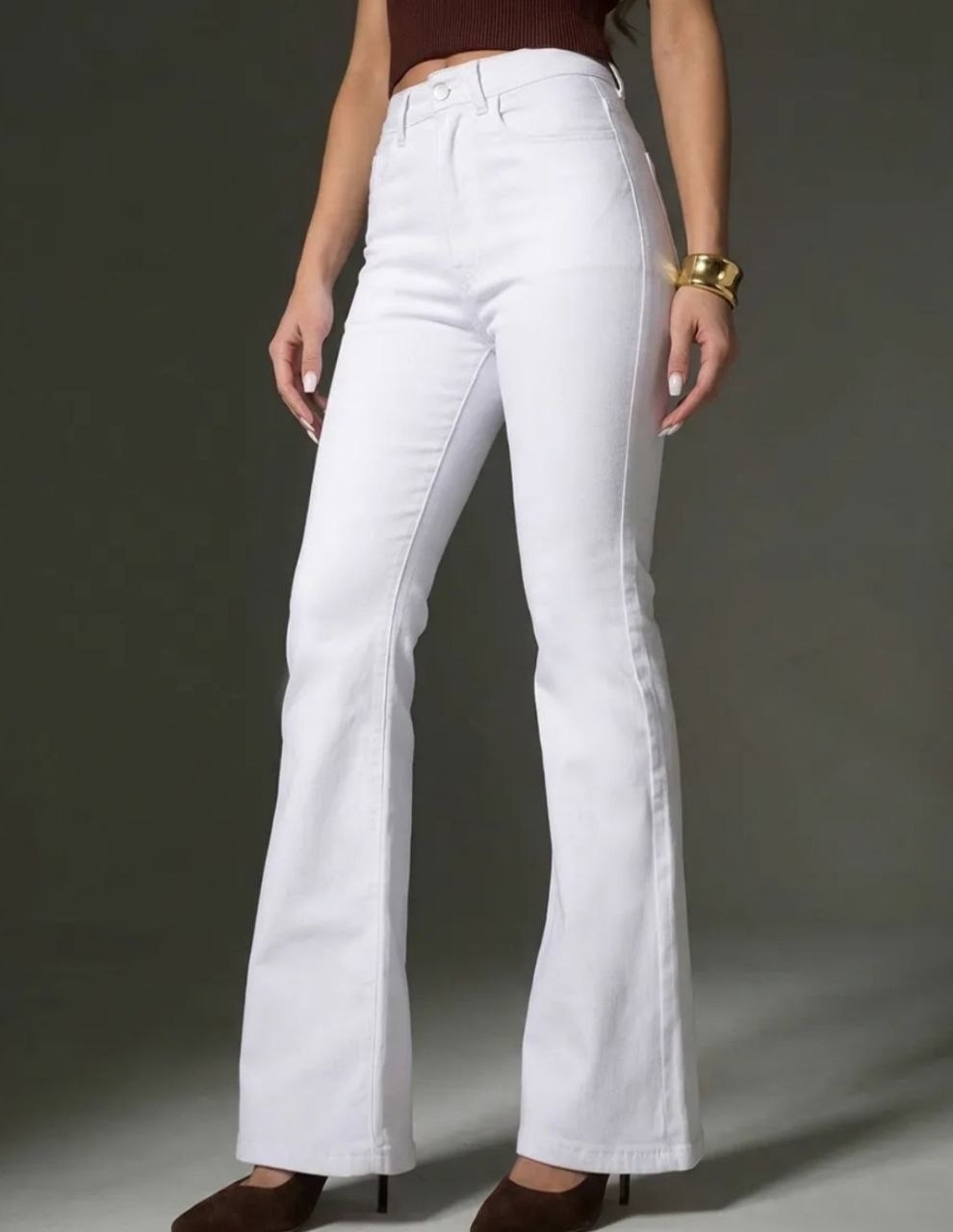 брючный костюм белый,образ с белыми джинсами,белые брюки,мода стиль