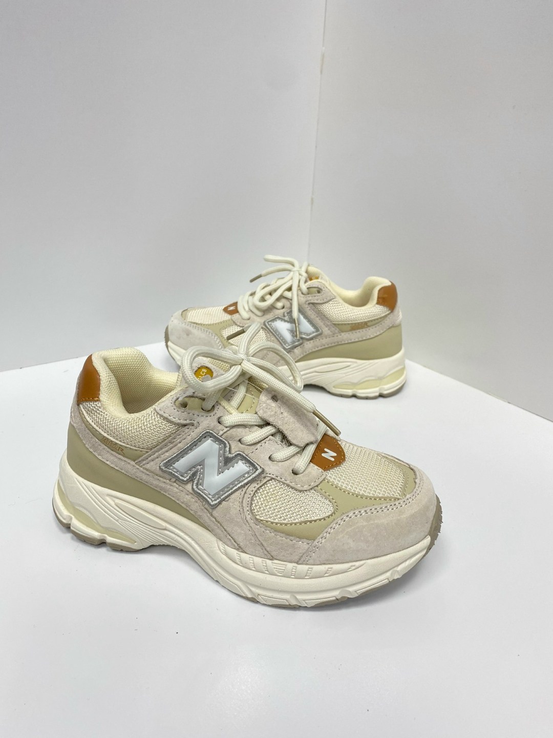 кроссовки new balance,кроссовки,new balance кроссовки женские,кроссовки new balance 2002 r,кроссовки женскиe