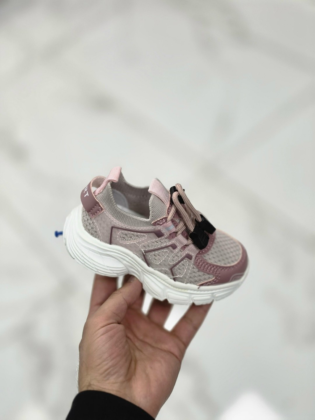 детские кроссовки,кроссовки,кроссовка детская,кроссовки весенние,спортивная