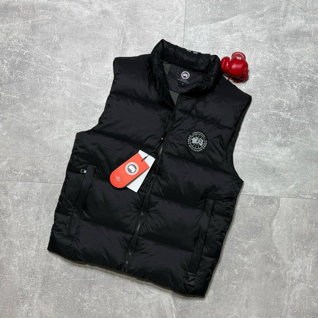 жилет canada goose,жилет canada goose мужской синий,жилет canada goose мужской,пуховой жилет,canada goose мужской тёмно-синий жилет garson vest