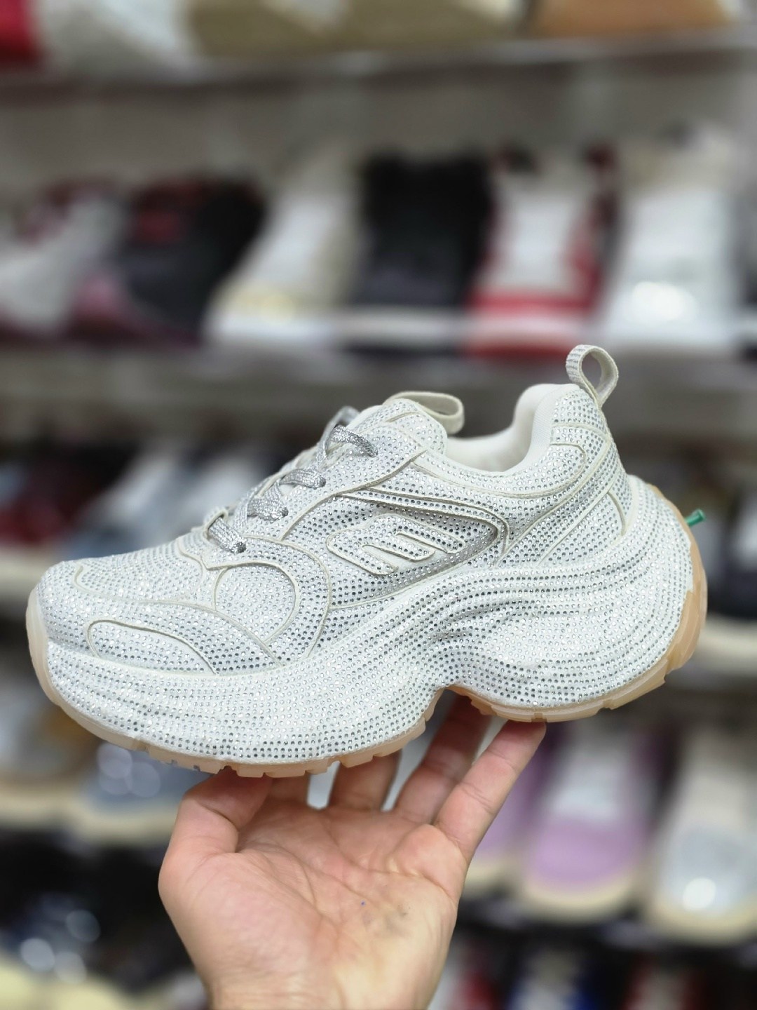 женские кроссовки,кроссовки balenciaga женские,кроссовки модные,кроссовки,кроссовки массивные