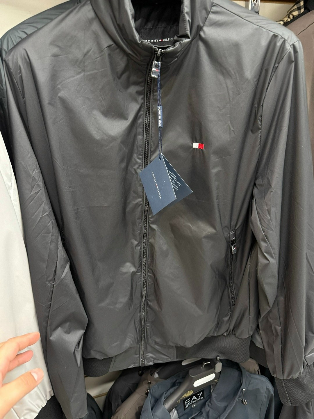 ветровка томми хилфигер мужские,куртка бомбер мужская томми хилфигер,ветровка tommy hilfiger мужская mw0mw05272,tommy hilfiger куртка мужская,ветровка tommy hilfiger ветровка