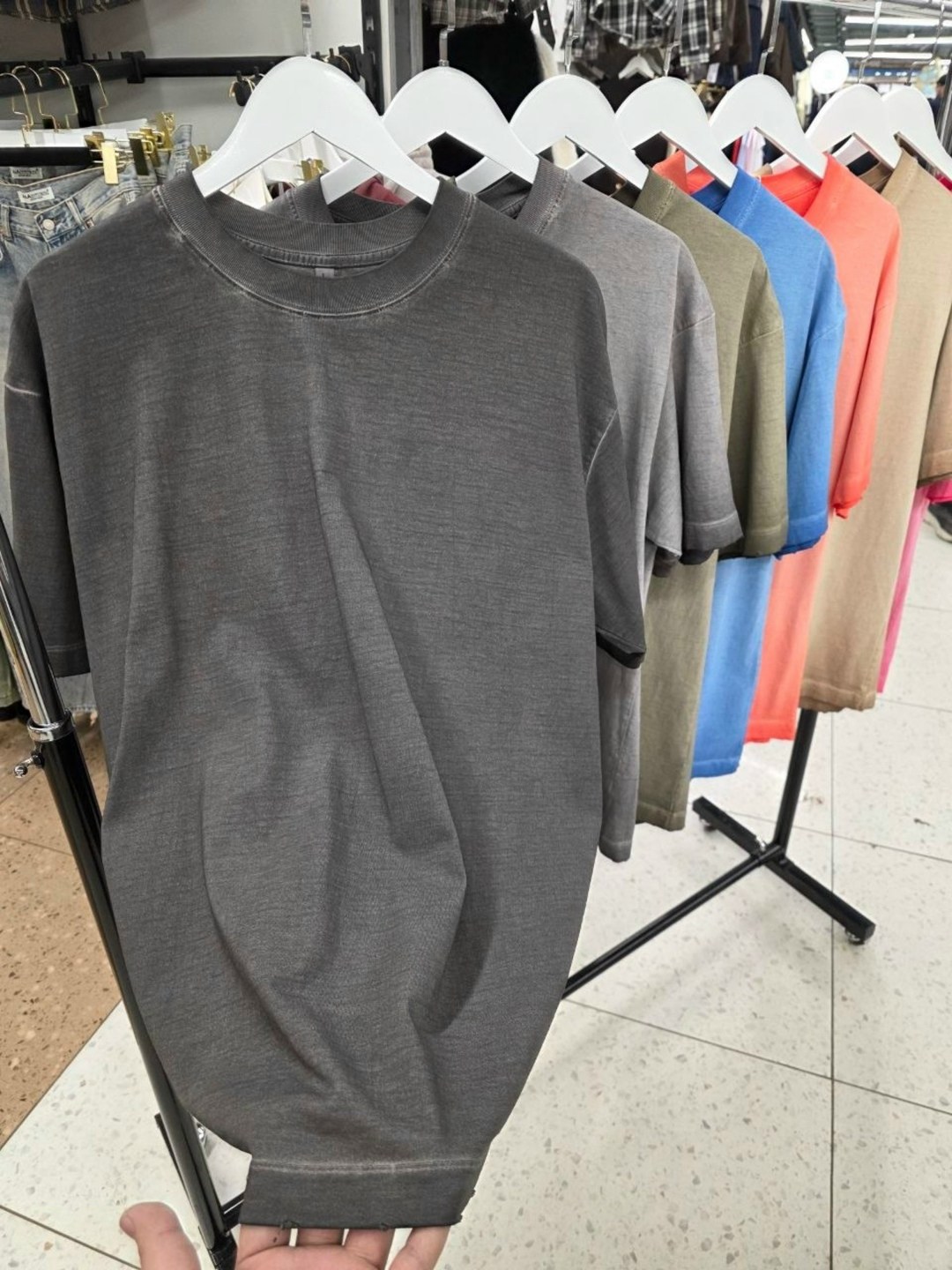 мужская футболка,бежевая футболка,футболка,футболки оверсайз,футболка базовая