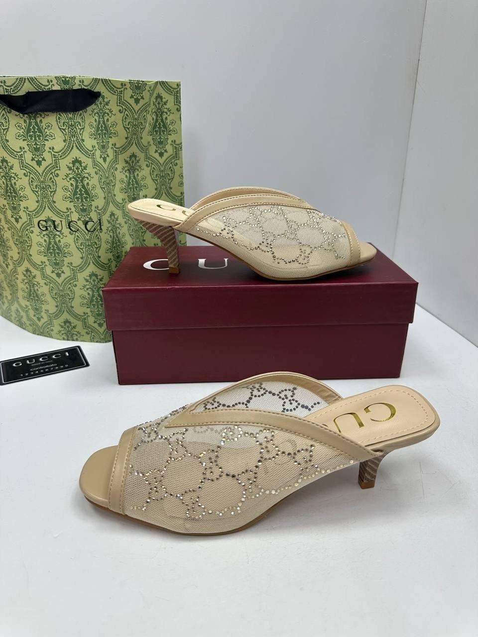 босоножки гуччи женские,босоножки gucci,,босоножки гуччи женские 2026,каблуки гуччи